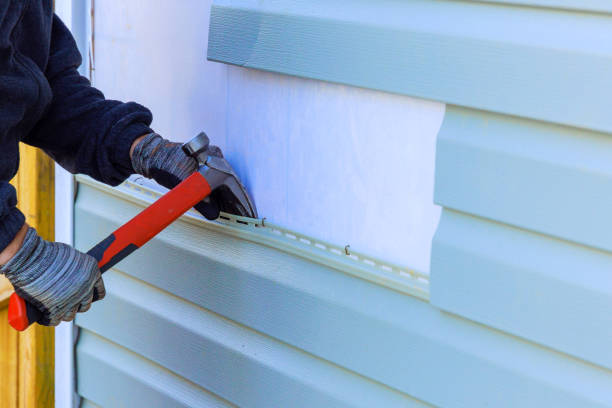 Reliable Emergency Siding Repair contractor in Oakland, PA by Squared Siding